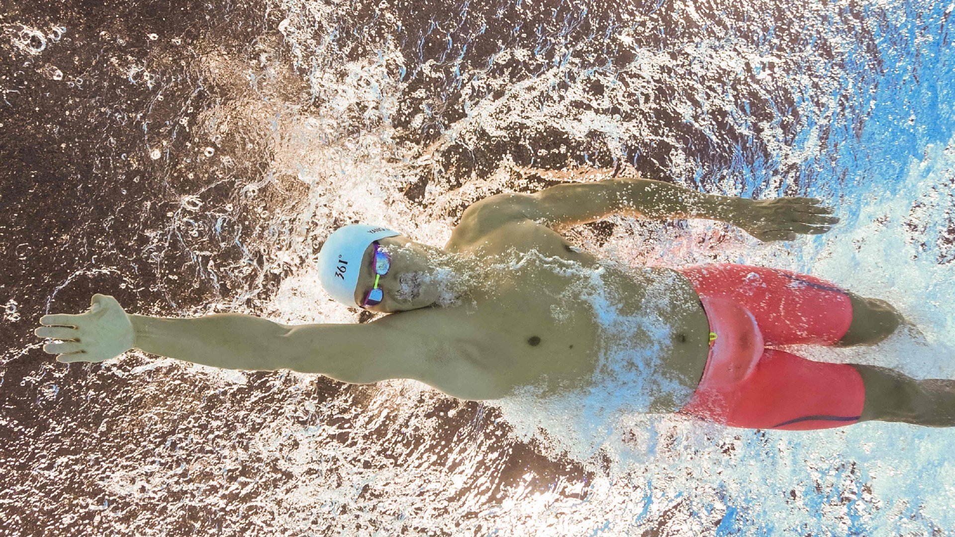 开云登录通道-魔幻之夜，姆巴佩零封哈兰德，门将却抢走全场最佳，魔幻之夜，姆巴佩零封哈兰德，门将却抢走全场最佳